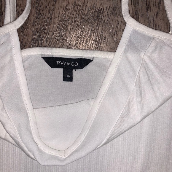 RW&CO white cami - Picture 4 of 4